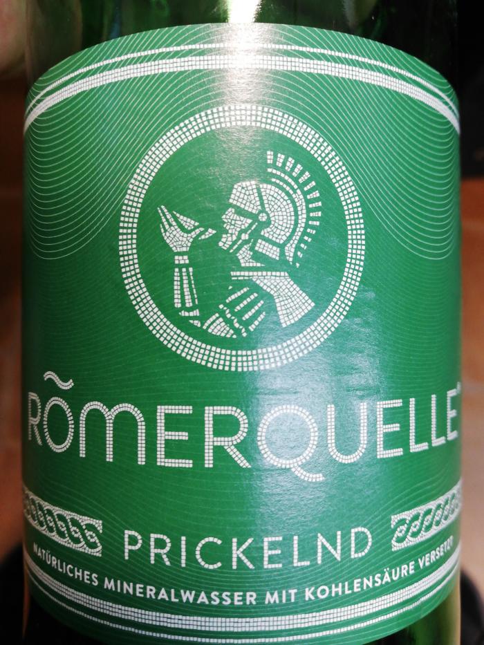 Mineralwasser Prickelnd